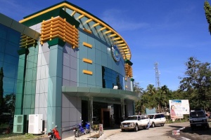 Cabadbaran City Hall.jpg