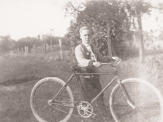 Frank Reed Horton, Founder of APO or Alpha Phi Omega