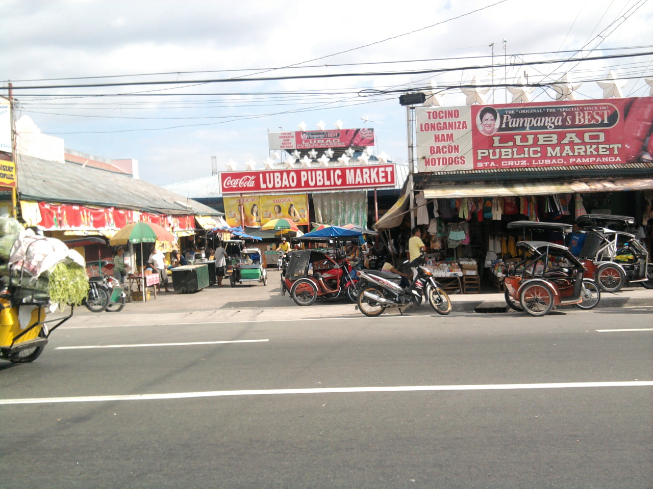 File Sta.cruz public market.jpg Philippines