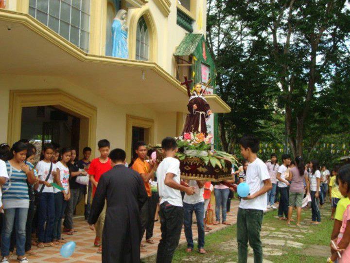 File:1 San Pedro Bautista Parish Youth Council-Lupi, Camarines Sur .jpg