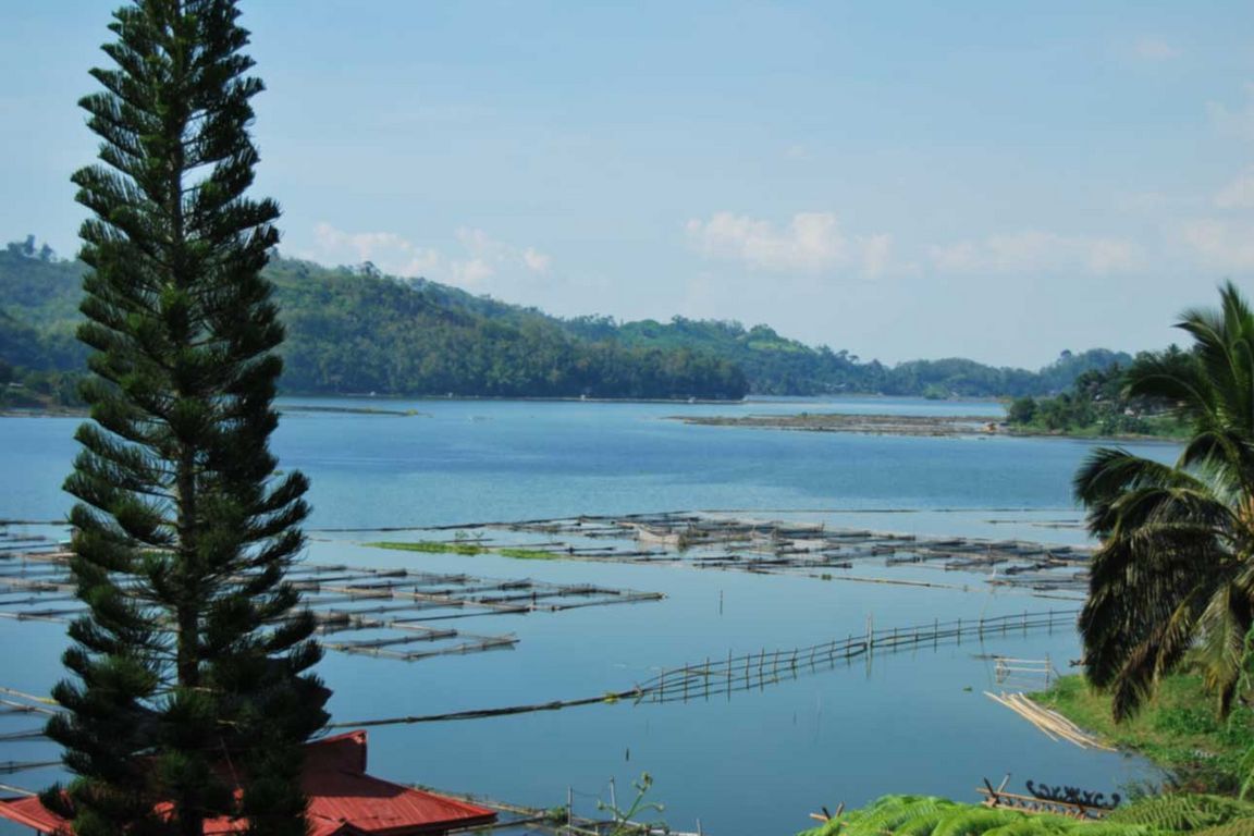 File:Lake sebu, south cotabato.jpg - Philippines