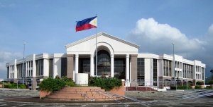 Calamba City Hall, Laguna.jpg