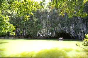 Palawan underground river.gif