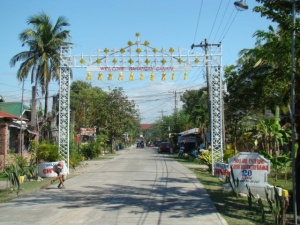 Canan paniqui welcome arch.jpg