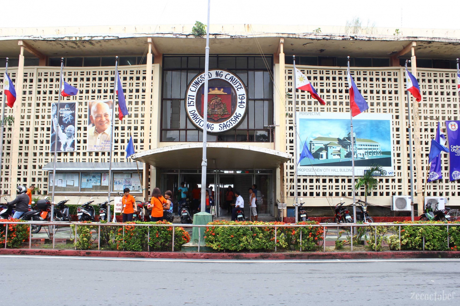 File:Cavite City Hall.jpg - Philippines