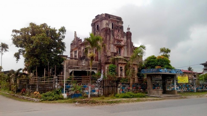 File:Ancient Church, Poblacion, Libmanan, Camarines Sur.jpg